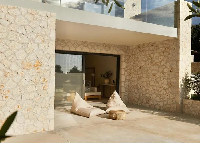 ολόκληρο το ακίνητο προς ενοικίαση