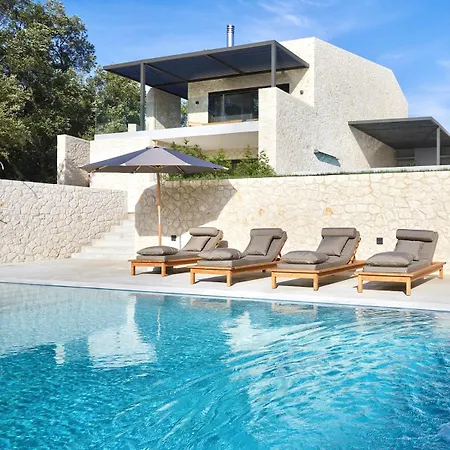 Apartamento Elegant With Heated Pool *